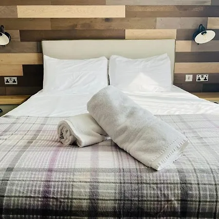 Hawthorne With Hot Tub Сasa de vacaciones York